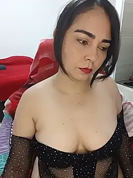 Snapshot of Emily_Divi69 chatting on 25, 6, 2026 Emily Divi69 online show from 25, 6, 2026