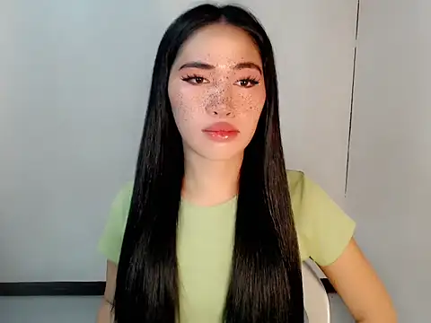 urasiankylie online show from 23, 4, 2026