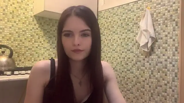 Snapshot of KikiAmino chatting on 7, 4, 2026 KikiAmino online show from 7, 4, 2026