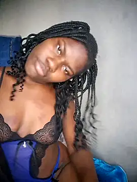 Snapshot of cutierany20 chatting on 13, 4, 2026 cutierany20 online show from 13, 4, 2026