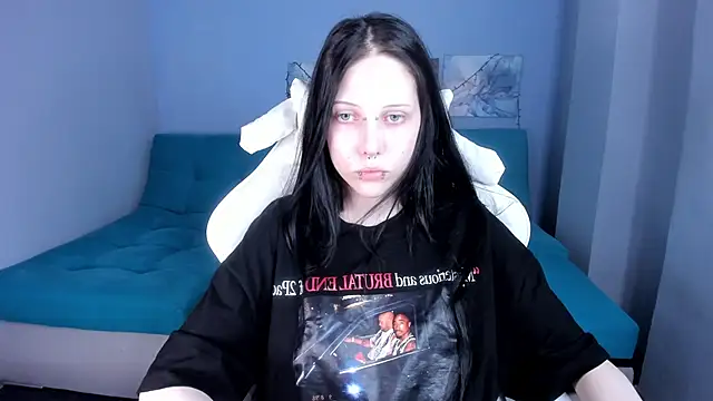 SugarBunny18 online show from 2, 7, 2026