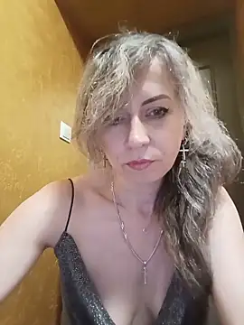 TaynaSecret online show from 16, 6, 2026