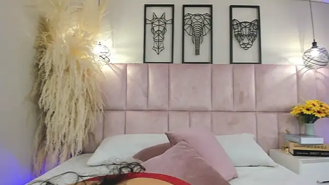 Vaithiare stone online show from 11, 4, 2026