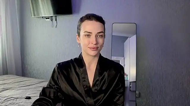Snapshot of Kira__love1 chatting on 18, 5, 2026 Kira love1 online show from 18, 5, 2026