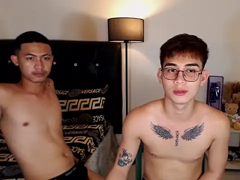 Xasianhotguy online show from 4, 4, 2026