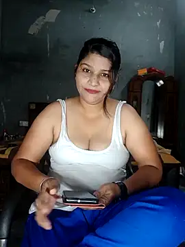 Snapshot of Riyashrma001 chatting on 23, 4, 2026 Riyashrma001 online show from 23, 4, 2026
