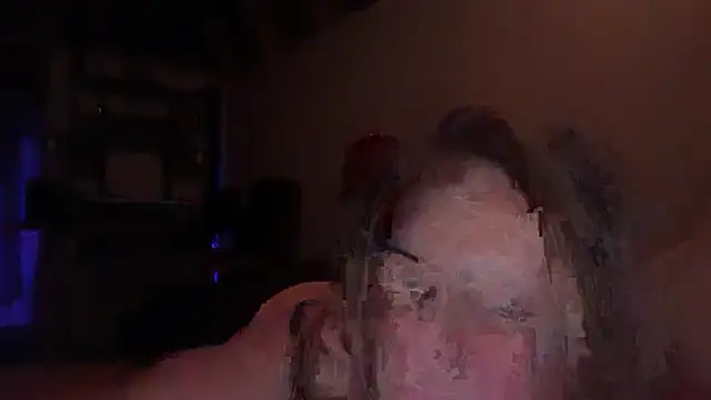 Snapshot of Threat24 chatting on 6, 4, 2026 Threat24 online show from 6, 4, 2026