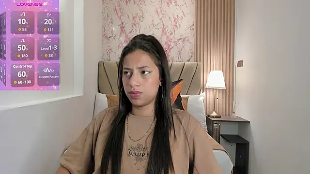 Atiena  online show from 14, 4, 2026