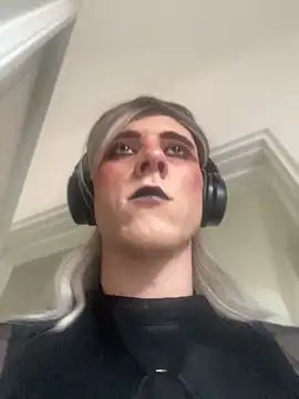 Snapshot of michelle310 chatting on 10, 4, 2026 michelle310 online show from 10, 4, 2026