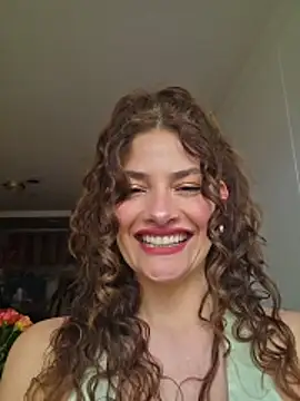 Snapshot of CelineBoyer_ chatting on 16, 5, 2026 CelineBoyer online show from 16, 5, 2026