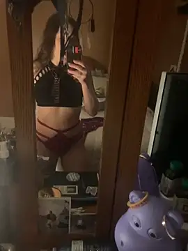 Snapshot of Cass_wild chatting on 7, 4, 2026 Cass wild online show from 7, 4, 2026