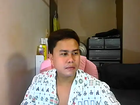 Snapshot of tipsy_butter chatting on 20, 7, 2026 tipsy butter online show from 20, 7, 2026