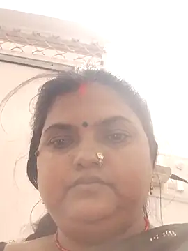 Snapshot of Desi_hot_bhabhi01 chatting on 9, 6, 2026 Desi hot bhabhi01 online show from 9, 6, 2026