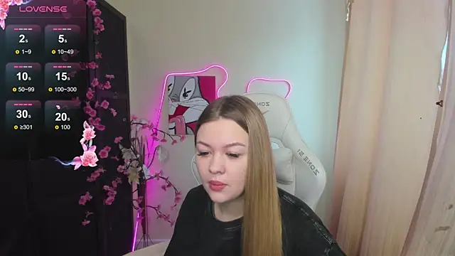 AmeliePeach online show from 7, 4, 2026