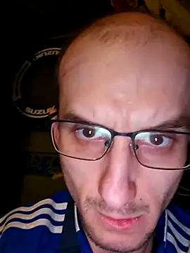 UpbeatXiphias online show from 11, 4, 2026