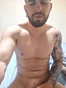 Snapshot of leoxxxgato chatting on 6, 4, 2026 leoxxxgato online show from 6, 4, 2026