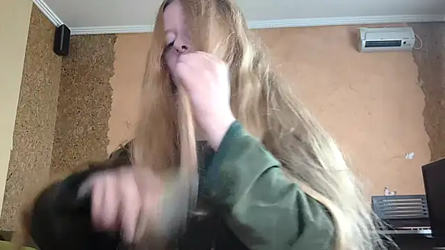 KateVibe 01 online show from 14, 6, 2026