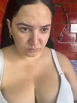 Snapshot of Fresita-12 chatting on 4, 7, 2026 Fresita-12 online show from 4, 7, 2026