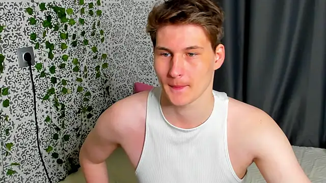 Snapshot of _Srifi_ chatting on 27, 6, 2026 Srifi online show from 27, 6, 2026