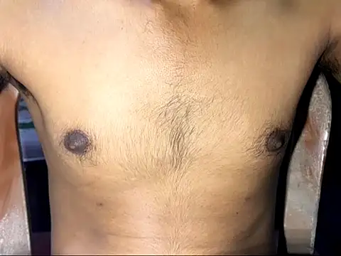 Snapshot of AzureVibe chatting on 6, 4, 2026 AzureVibe online show from 6, 4, 2026