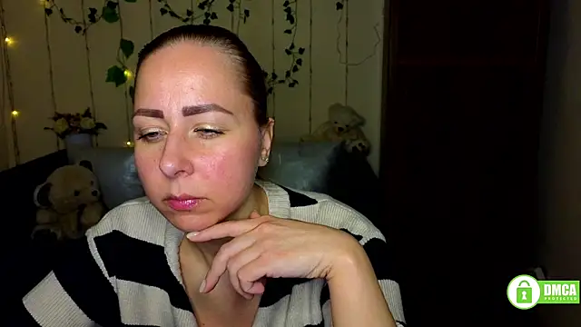 Alicewonderrmiss online show from 6, 4, 2026