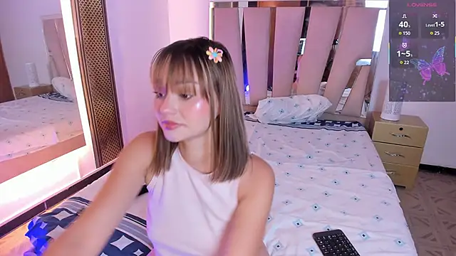 SofyCutee online show from 14, 4, 2026