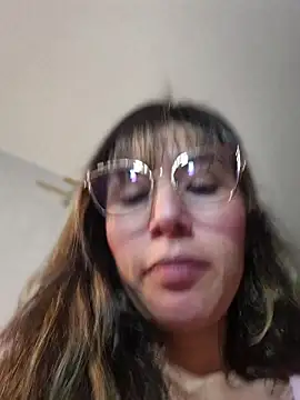 Snapshot of Mar_puentes chatting on 8, 5, 2026 Mar puentes online show from 8, 5, 2026