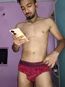 ItsPlayboy031 online show from 19, 5, 2026