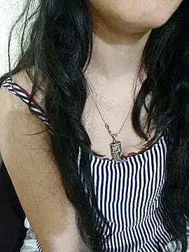 Snapshot of Monika_kumari6 chatting on 15, 4, 2026 Monika kumari6 online show from 15, 4, 2026