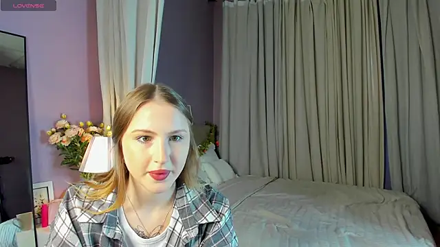 April Jackson online show from 9, 4, 2026