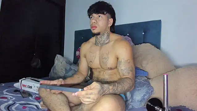 Snapshot of daamonxxx19_ chatting on 14, 4, 2026 daamonxxx19 online show from 14, 4, 2026