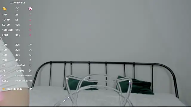 JessieWayy online show from 8, 4, 2026