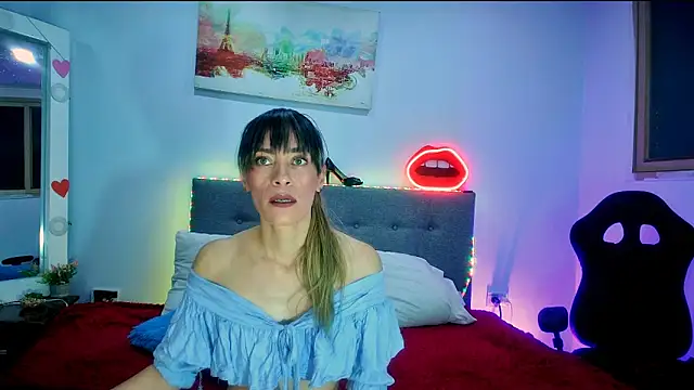 Snapshot of Lorena_sweet33 chatting on 10, 6, 2026 Lorena sweet33 online show from 10, 6, 2026