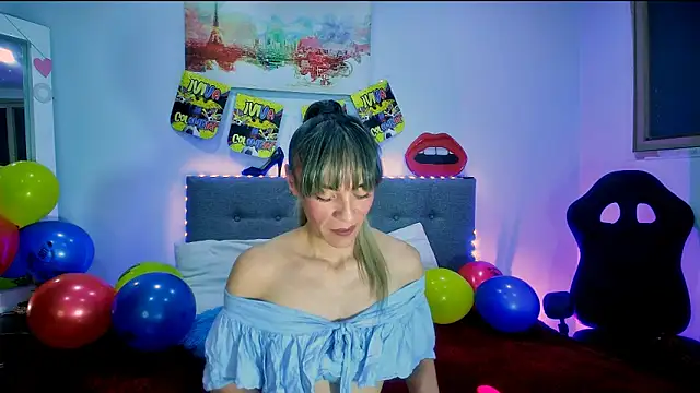 Snapshot of Lorena_sweet33 chatting on 18, 6, 2026 Lorena sweet33 online show from 18, 6, 2026