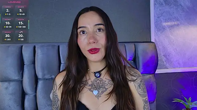 Snapshot of Cata_Jonees chatting on 8, 7, 2026 Cata Jonees online show from 8, 7, 2026