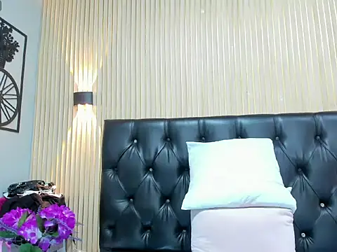 Fernanda Brown19 online show from 27, 6, 2026