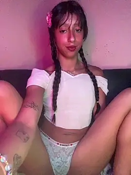 Snapshot of CHEERY_BLOOM chatting on 9, 4, 2026 CHEERY BLOOM online show from 9, 4, 2026