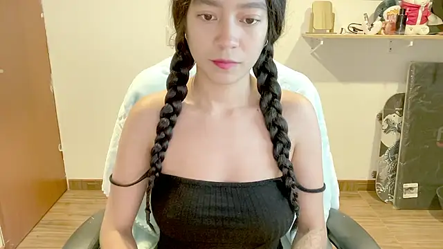 Snapshot of _Oxxme chatting on 1, 5, 2026 Oxxme online show from 1, 5, 2026