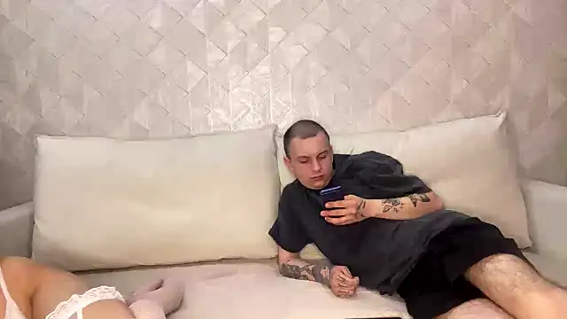 CharmSexyCouple online show from 1, 5, 2026