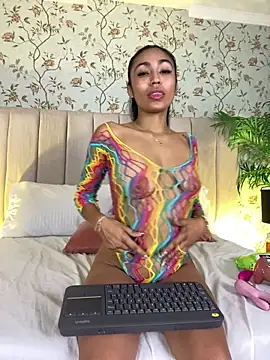 VegaSara online show from 6, 4, 2026