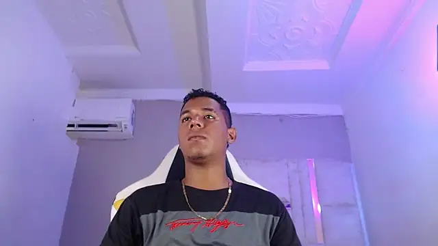 Leo 444  online show from 9, 4, 2026