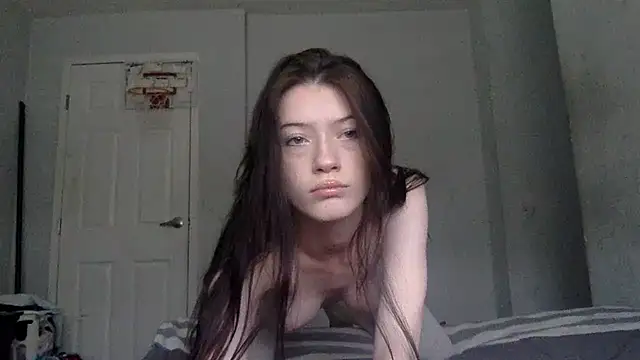 Snapshot of Munchkinbaby72318 chatting on 23, 4, 2026 Munchkinbaby72318 online show from 23, 4, 2026