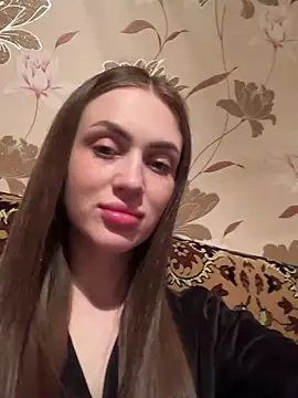 AlinaLove3213 online show from 24, 4, 2026
