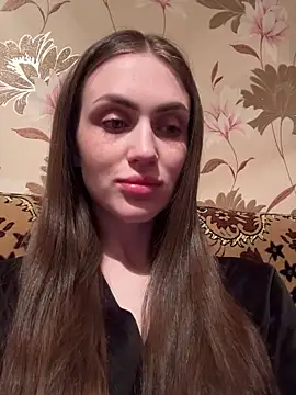 AlinaLove3213 online show from 28, 4, 2026