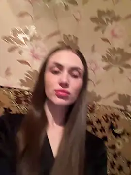 AlinaLove3213 online show from 15, 5, 2026