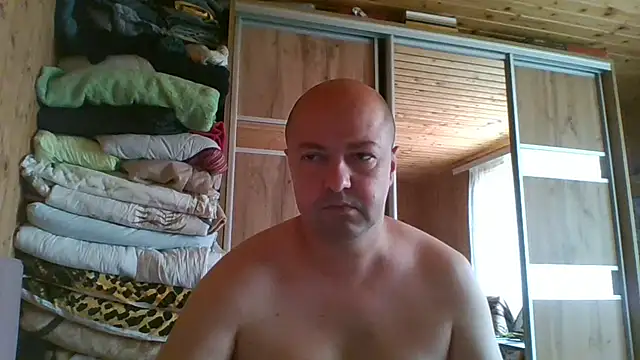 Luceriusbigass online show from 25, 7, 2026