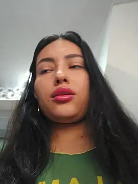 VioletRousee online show from 17, 7, 2026