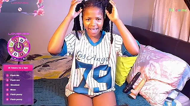 CocoaBelle online show from 2, 5, 2026