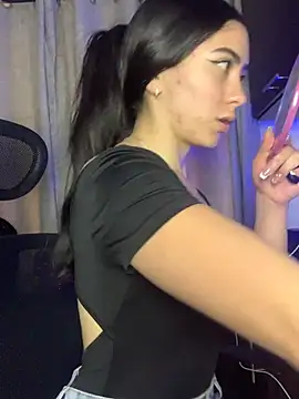 AMBERBUNNY  online show from 26, 6, 2026