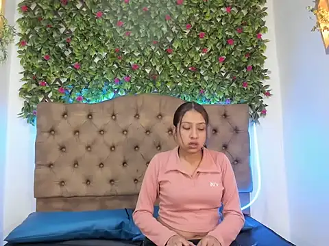 Sofiia  Cute1 online show from 20, 4, 2026